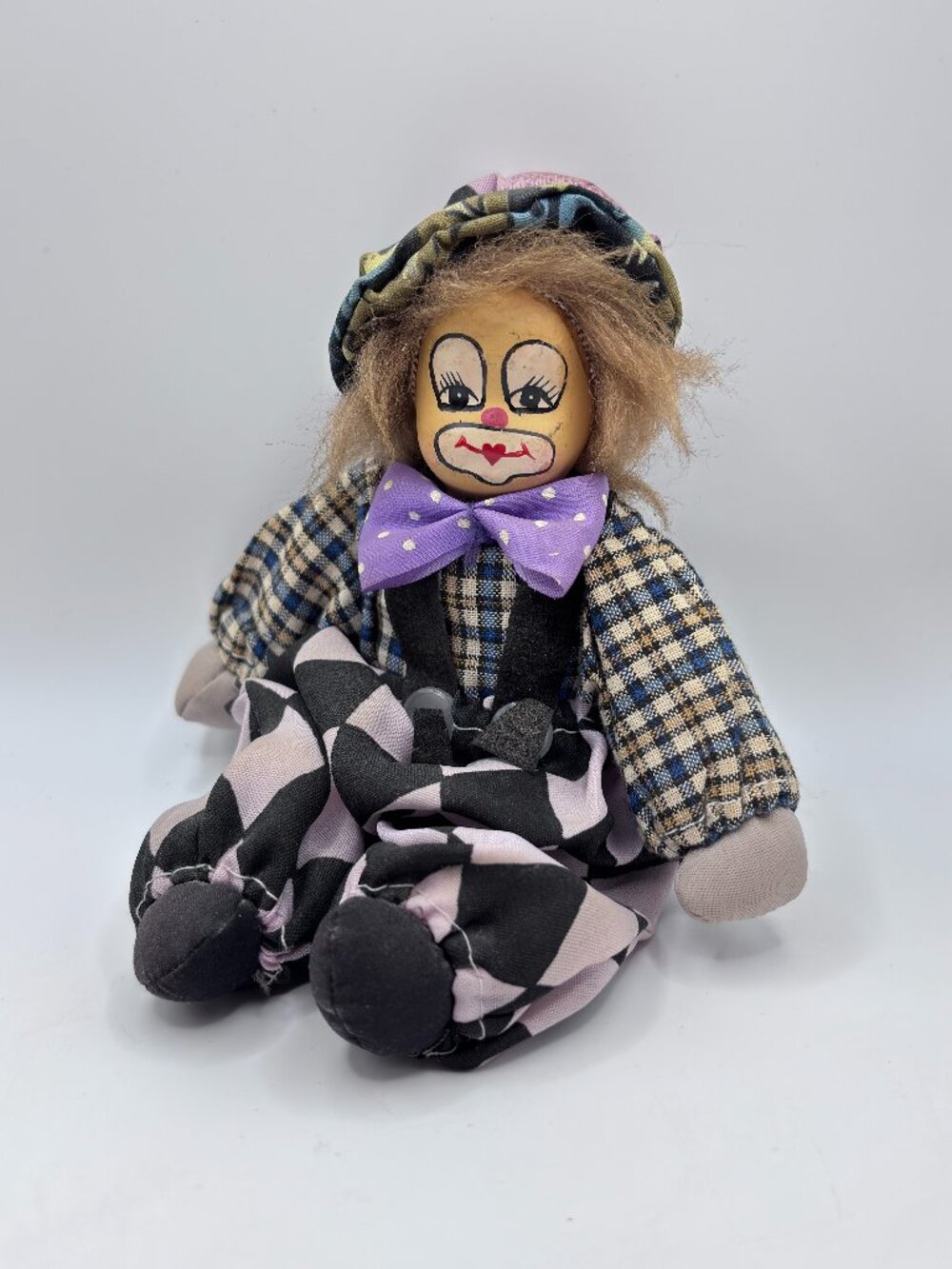 Q Tee Clown Cloth Doll 1987 Harlequin Blue Brown Plaid Purple bow Brown Hair VTG